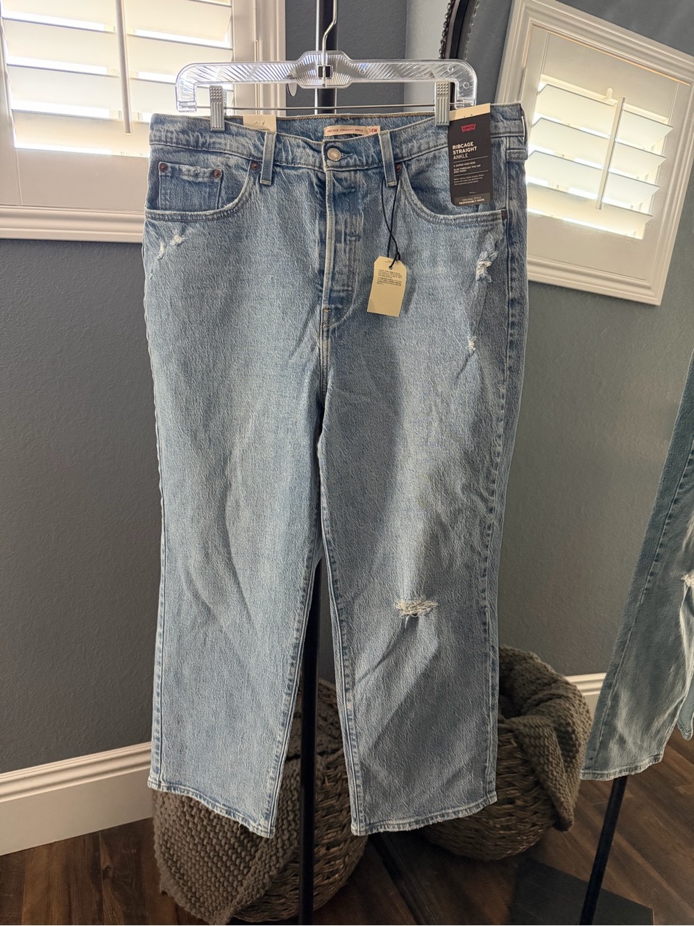 Levi's Light Blue Ribcage Straight Ankle Distressed Jeans